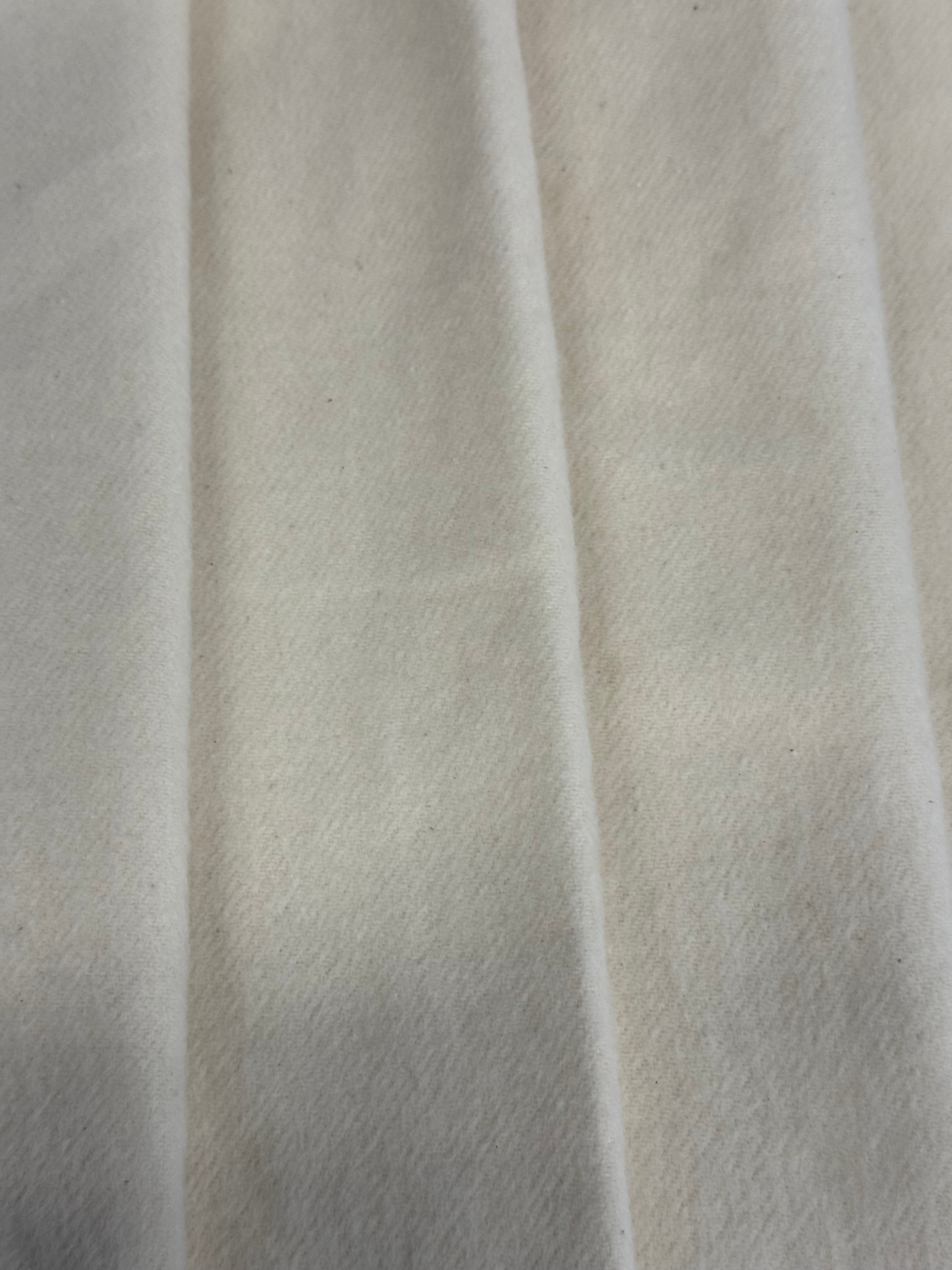 Domette Medium Weight Interlining 260grm